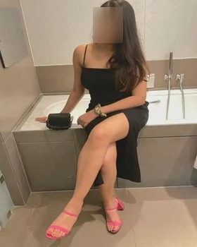 Attractive independent escort Udaipur close-up