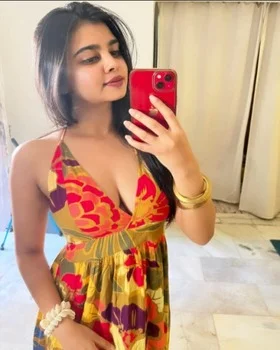 Sexy housewife escort in Udaipur